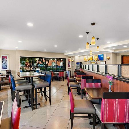 Comfort Suites Vacaville-Napa Valley Area Eksteriør billede